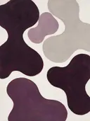 Amoebevlekken in de stijl Organic Geometry, in diep aubergine, pruim en verstoft lila, met bleek oestergrijs
