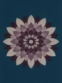 Bloem-mandala in de stijl Modern Bauhaus, in diep aubergine, pruim en verstoft lila, met bleek oestergrijs