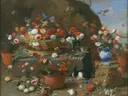 Bloemstilleven met kleine vogels, marmotten en een konijn van Jan van Kessel the Elder: bloemen met boeket, tulpen, rozen en vaas, in rood, wit en groen