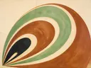 Concentrische bogen in de stijl Modern Bauhaus, in saliegroen, romige crème en terracotta, met een diepzwart accent