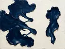 Abstract schilderij, eén kleur in twee massa's in marine en crème