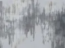 Grafisch abstract schilderij met gestippelde verticale textuur in grijs