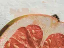 Macro schilderij van een doorgesneden grapefruit