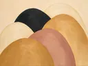 Heuvelbogen in de stijl Retro Shapes, in warm oker, zachte crème en verstoft roze, met een diepzwart accent