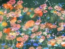Impressionistische illustratie van een bloemenveld met oranje en roze bloemen.