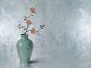 Schilderij van kweeperenbloesem in een gladde celadon-groene porseleinen vaas, oosterse stijl in verweerd zilver