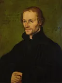 Lucas Cranach I Bildnis Philipp Melanchthons 1532 Dresden van Atelier van Lucas Cranach The Elder: portret met man, zwarte mantel, opschrift en handen, in zwart en olijfgroen