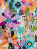 Paarse bloem met glinsterend turquoise hart tussen kleurrijke bloemen
