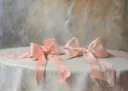 Olieverf stilleven van twee roze satijnen strikken op een lichte ondergrond