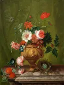 Rozen, klaprozen, hulst en anjers in een bronzen vaas van Abraham Teixeira de Mattos (fl. 1777-1779): stilleven met bloemen