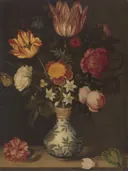 Stilleven met bloemen in een Wan Li vaas van Ambrosius Bosschaert: bloemen met tulpen, rozen, vaas en boeket, in donker met rood en wit