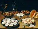 Stilleven met oesters, porseleinen schaal met koekjes, tazza, schelpen en glaswerk van Osias Beert: stilleven met taart, kastanje en fruit