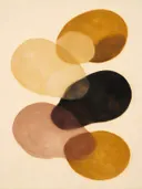 Transparante vlakken in de stijl Organic Geometry, in warm oker, zachte crème en verstoft roze, met een diepzwart accent
