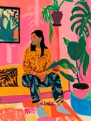 Portret van een vrouw in een roze kamer met kamerplanten