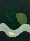 Wassende maan in de stijl Retro Shapes, in bosgroen, mos en bleek celadon, met een zacht crèmewit accent