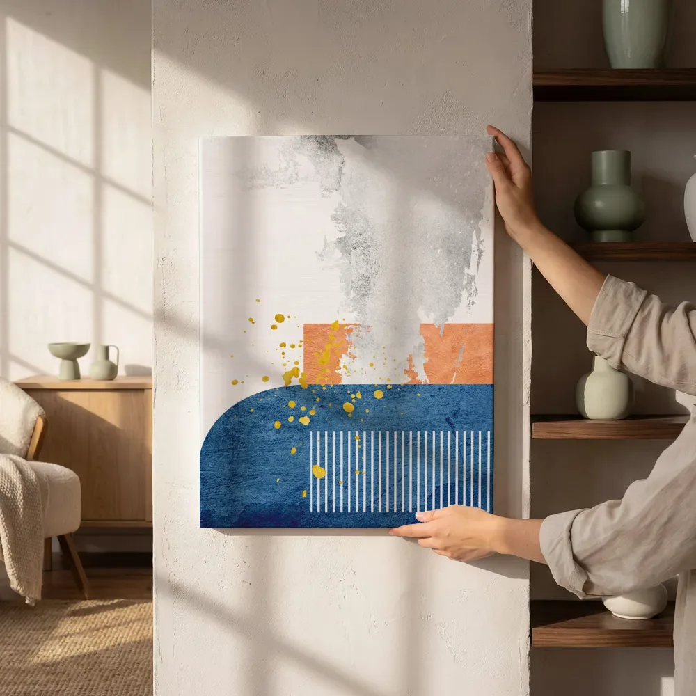 Sfeerimpressie: Abstracte kleurblokken in oranje en blauw naast de kast