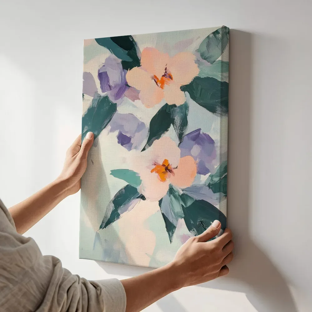 Sfeerimpressie: Abstracte perzik bloem terwijl het aan de muur wordt gehangen