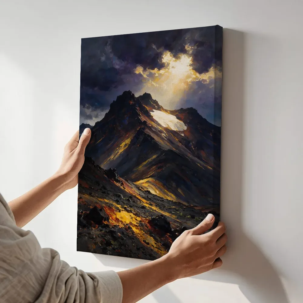 Sfeerimpressie: Alpenweide onder de toppen op vulkanische grond terwijl het aan de muur wordt gehangen