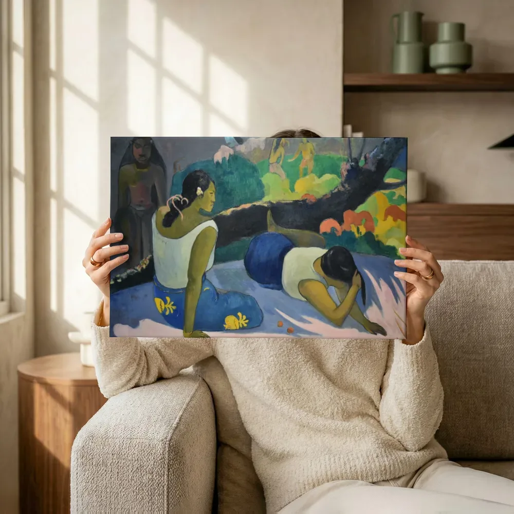 Sfeerimpressie: Arearea no varua ino van Paul Gauguin terwijl het omhoog wordt gehouden