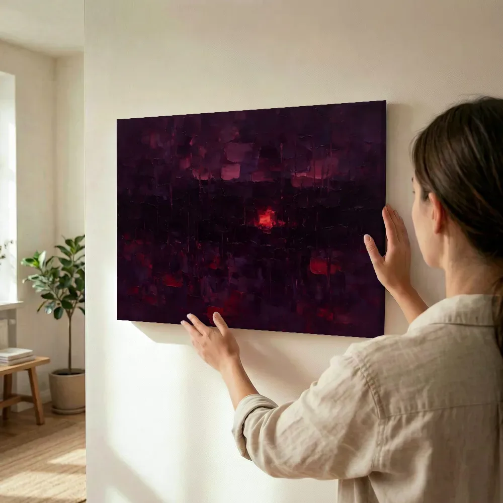 Sfeerimpressie: Aubergine en scharlaken met verre gloed terwijl het wordt opgehangen