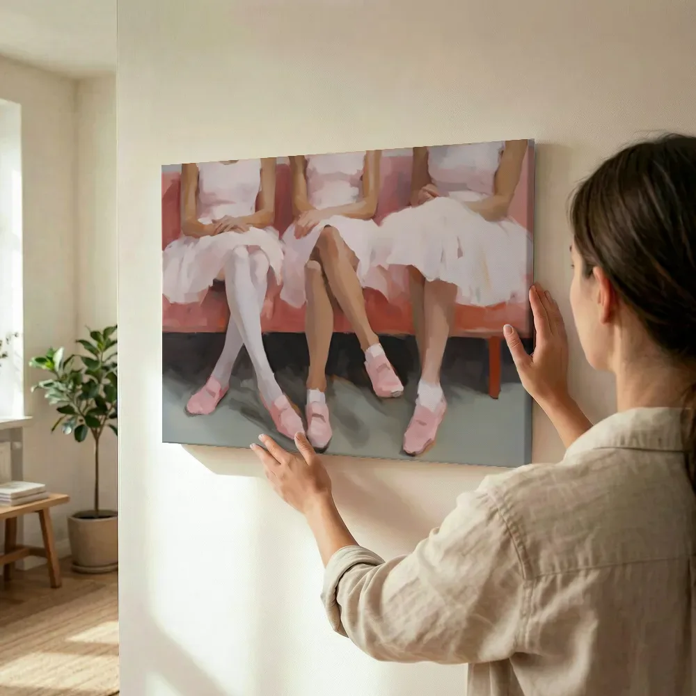 Sfeerimpressie: Balletmeisjes in roze tutu's terwijl het wordt opgehangen