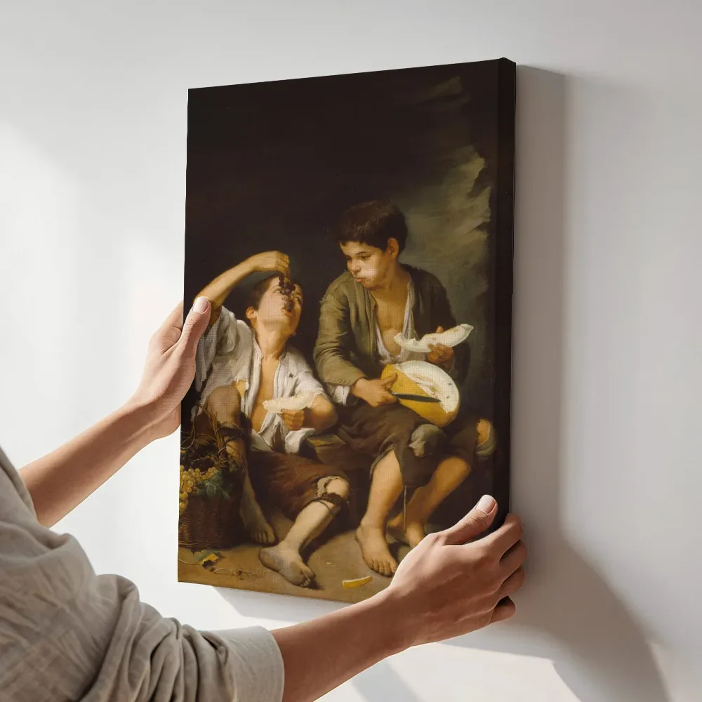 Sfeerimpressie: Druiven- en meloeneters van Bartolomé Esteban Murillo terwijl het aan de muur wordt gehangen