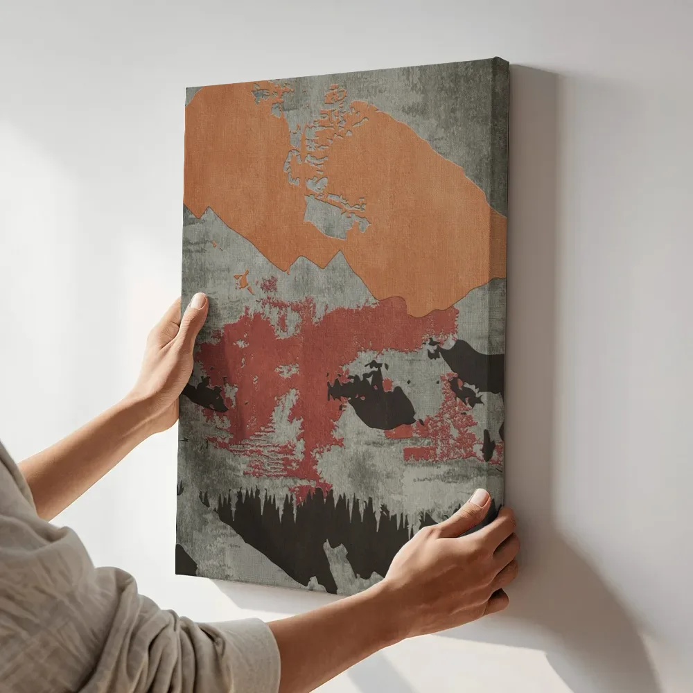 Sfeerimpressie: Berglandschap met rode accent terwijl het aan de muur wordt gehangen