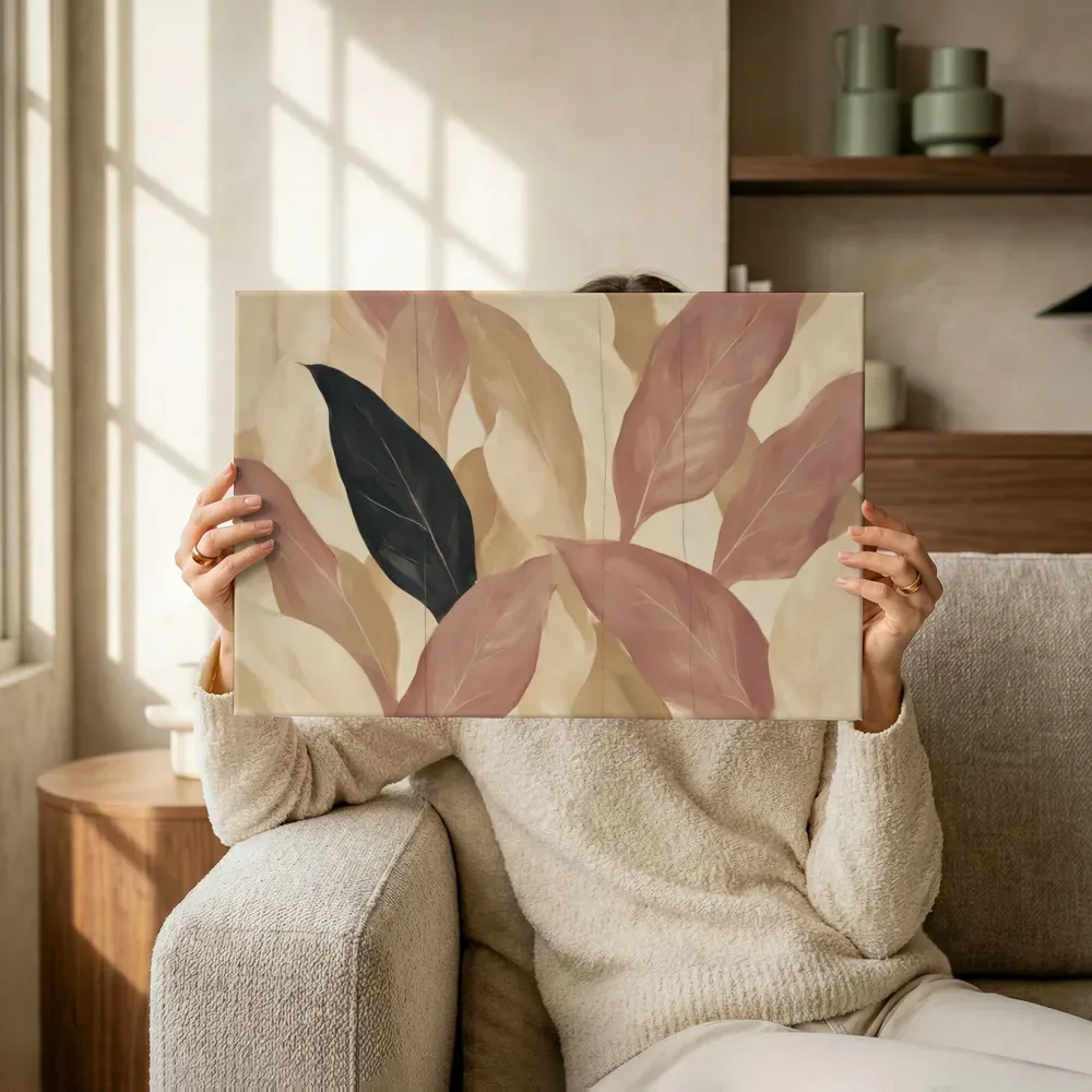 Sfeerimpressie: Bladpatroon Textured Minimalism 11 terwijl het omhoog wordt gehouden