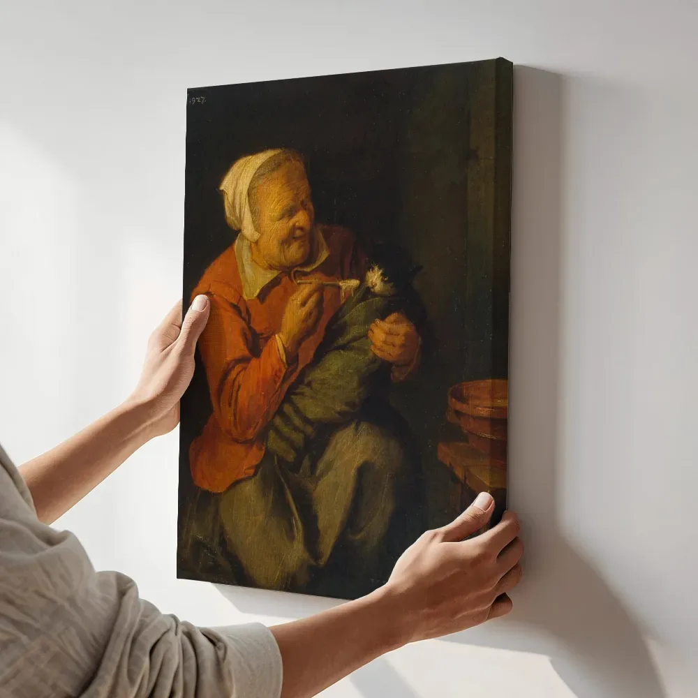 Sfeerimpressie: Boerenvrouw met een kat van David Ryckaert III terwijl het aan de muur wordt gehangen