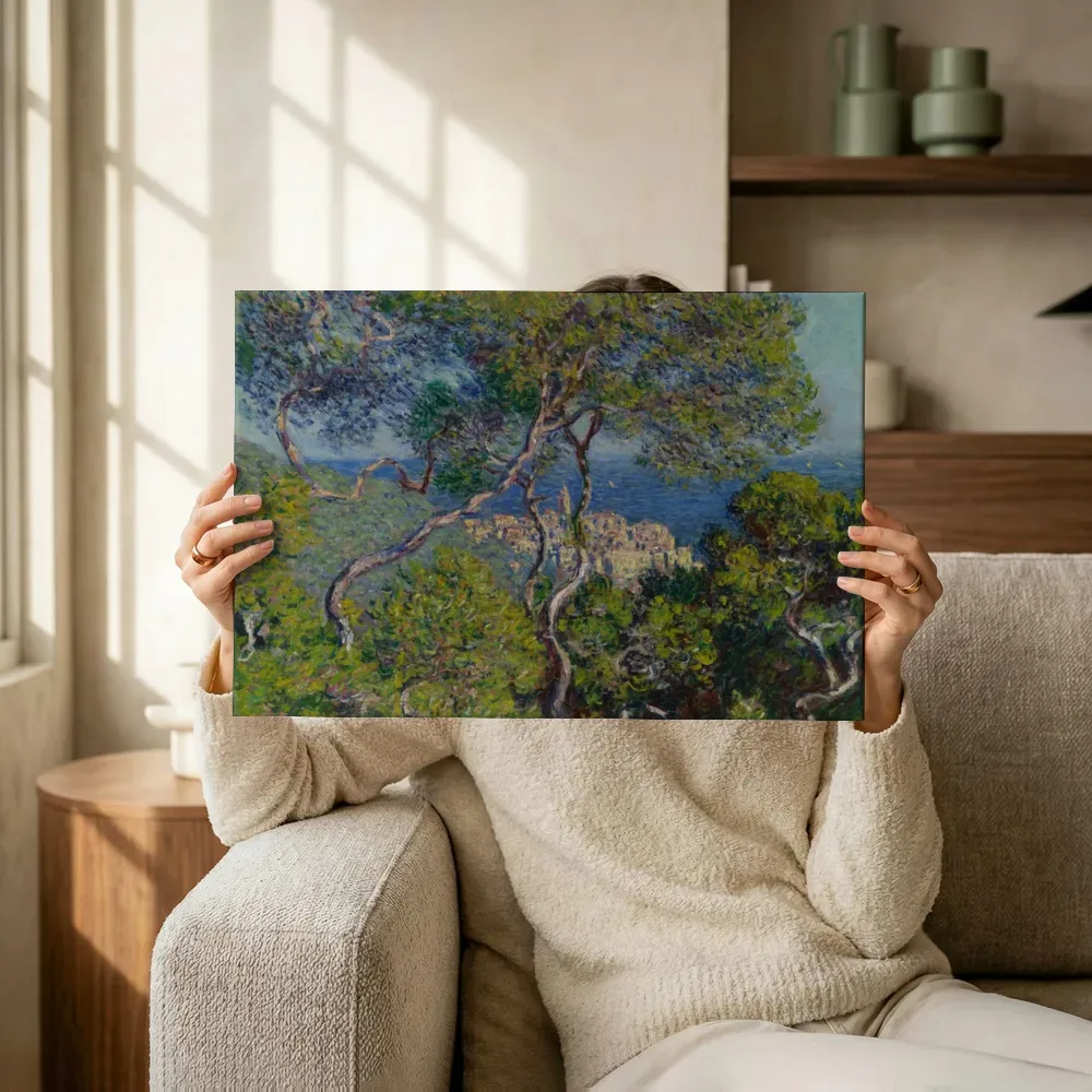 Sfeerimpressie: Bordighera van Claude Monet terwijl het omhoog wordt gehouden