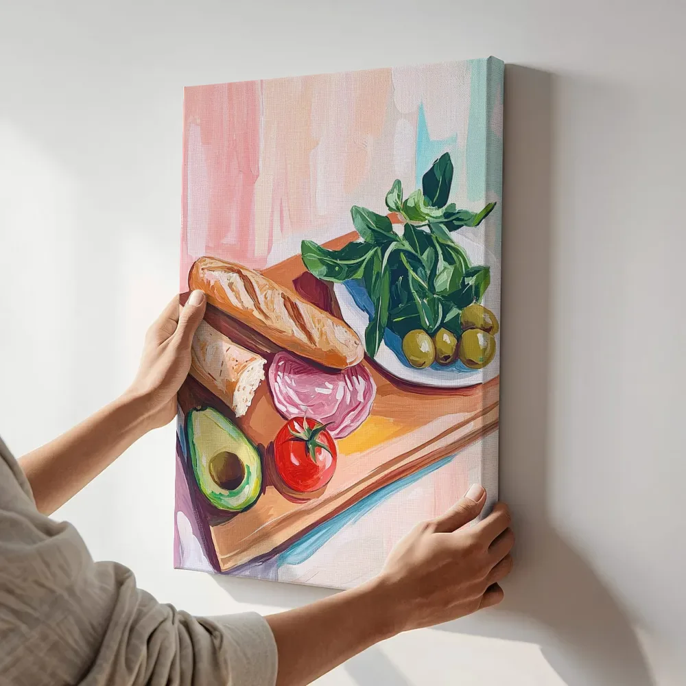 Sfeerimpressie: Borrelplank met avocado en ham terwijl het aan de muur wordt gehangen