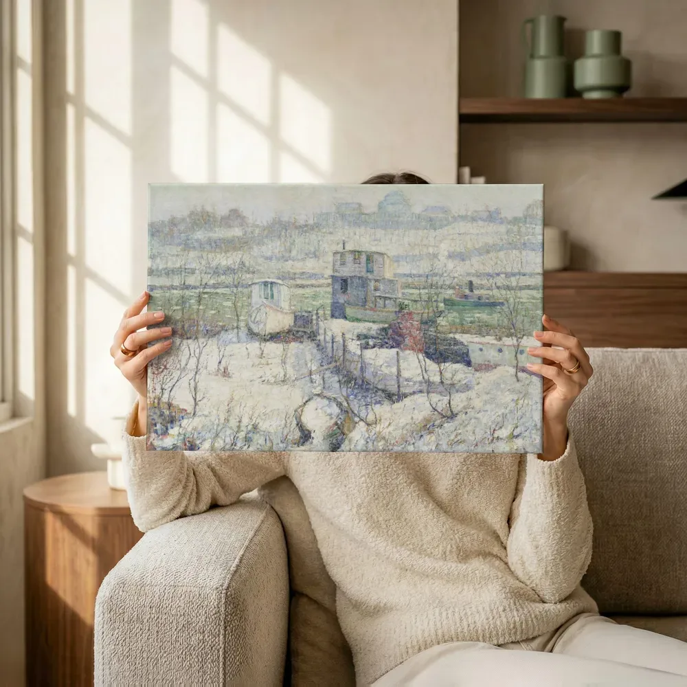 Sfeerimpressie: Botenhuis aan de Harlem River in de winter van Ernest Lawson terwijl het omhoog wordt gehouden