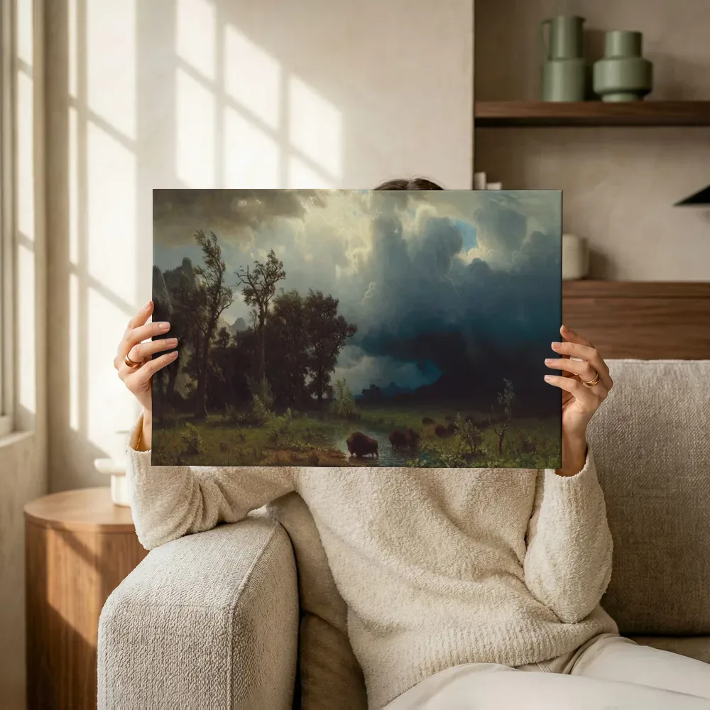 Sfeerimpressie: Bizonspoor: de naderende storm van Albert Bierstadt terwijl het omhoog wordt gehouden