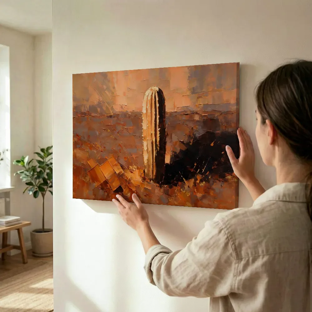 Sfeerimpressie: Cactus in perzik terwijl het wordt opgehangen