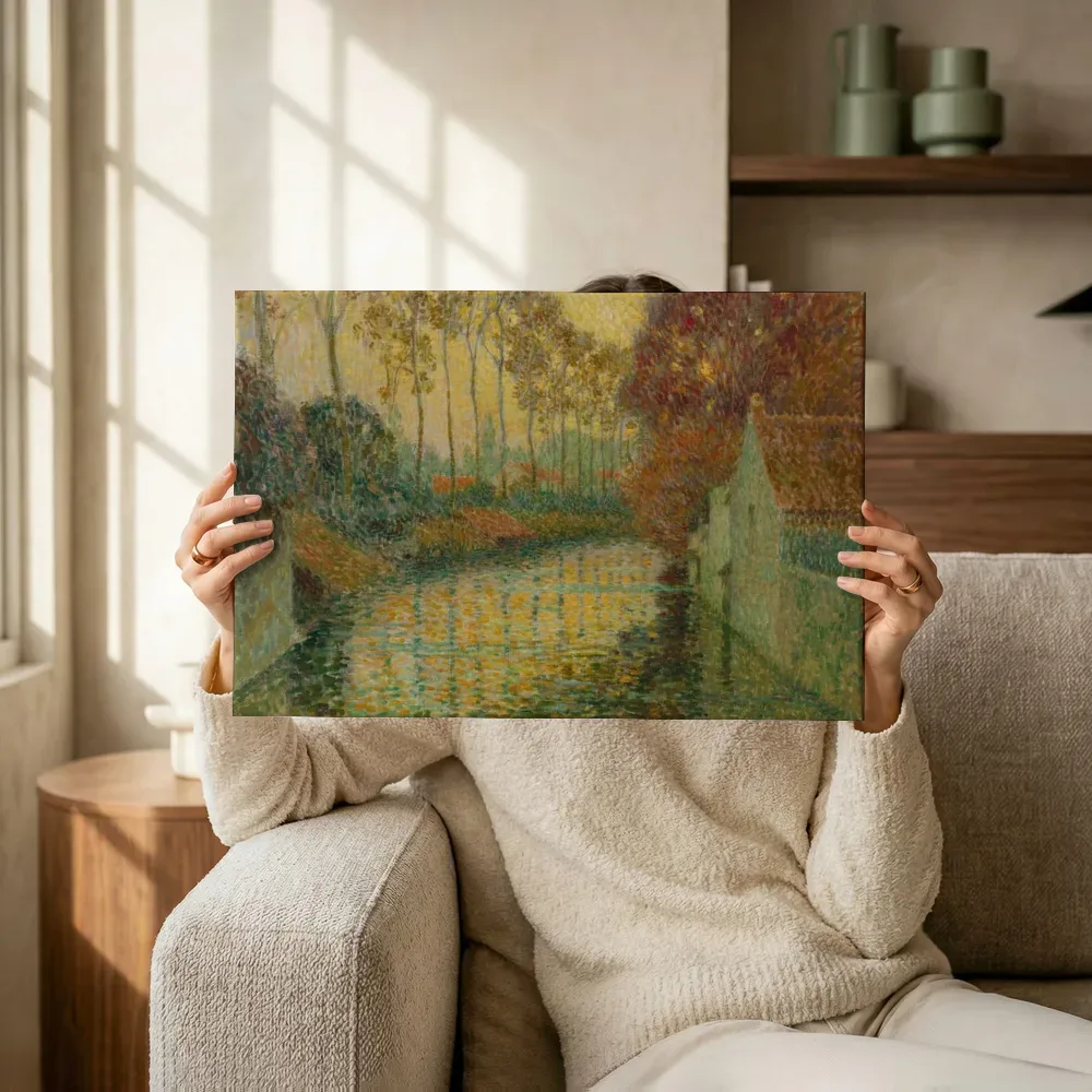 Sfeerimpressie: Kanaal in de herfst, Gisors van Henri Le Sidaner terwijl het omhoog wordt gehouden