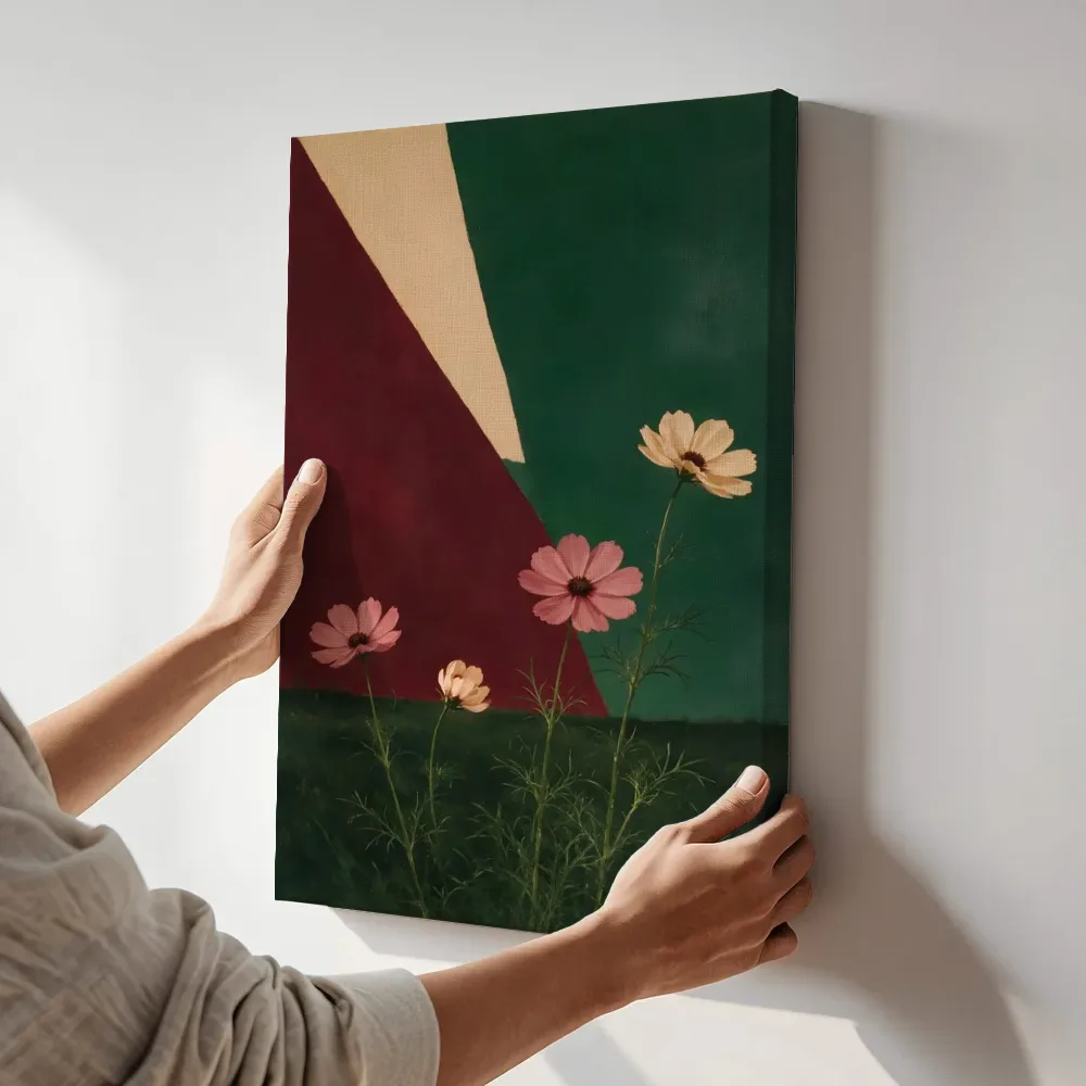 Sfeerimpressie: Cosmos in de wind in bordeaux en bosgroen terwijl het aan de muur wordt gehangen