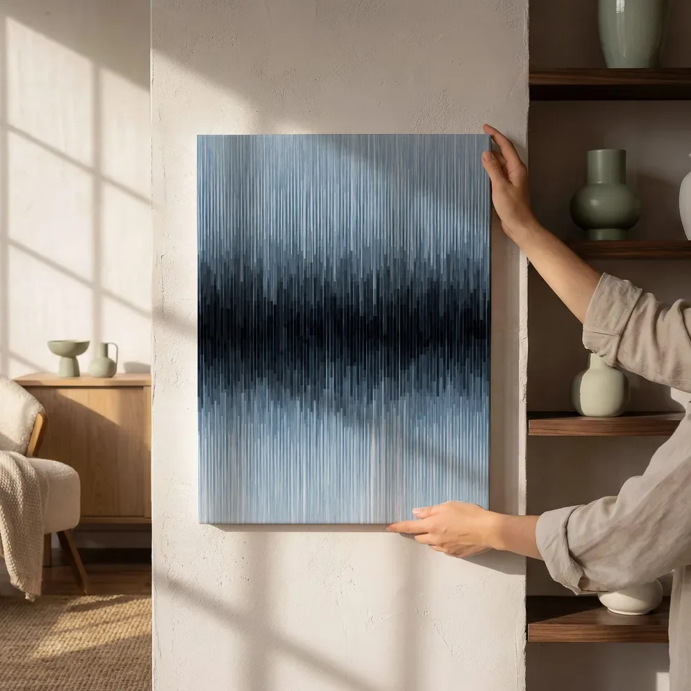 Sfeerimpressie: Digitale glitch textuur in blauwgrijs naast de kast