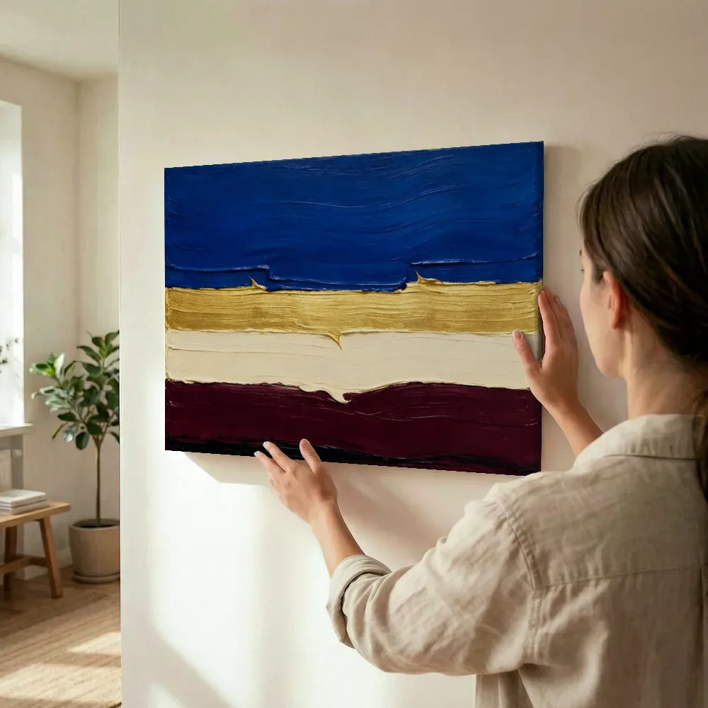Sfeerimpressie: Drievoudige horizon paletmes, royal blauw terwijl het wordt opgehangen