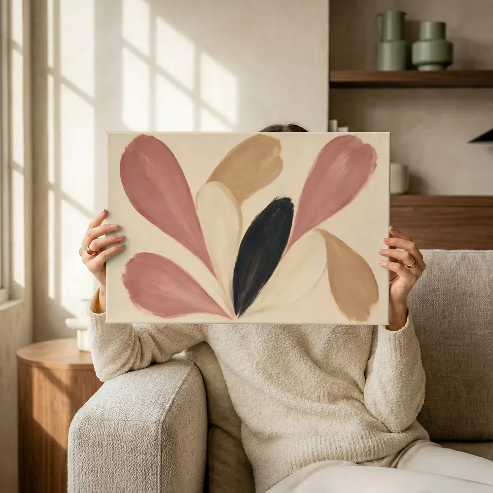Sfeerimpressie: Druppelvormen Retro Shapes 4 terwijl het omhoog wordt gehouden
