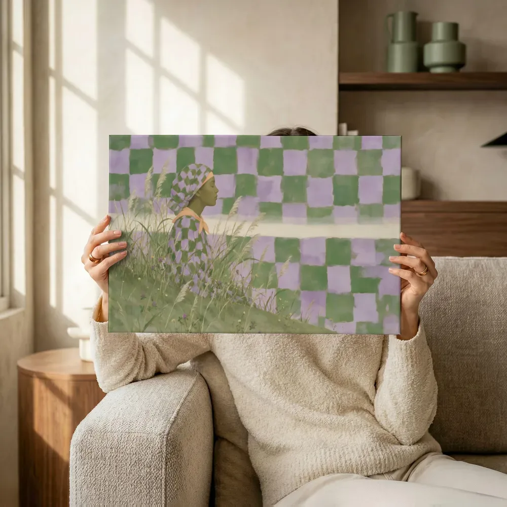 Sfeerimpressie: Duin in lila en mosgroen terwijl het omhoog wordt gehouden
