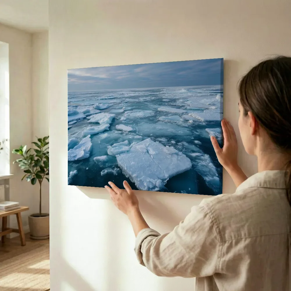 Sfeerimpressie: Eindeloos IJslandschap onder grijze lucht terwijl het wordt opgehangen