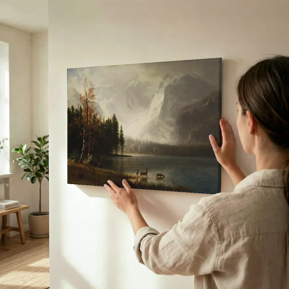 Sfeerimpressie: Estes Park, Colorado, Whyte's Lake van Albert Bierstadt terwijl het wordt opgehangen