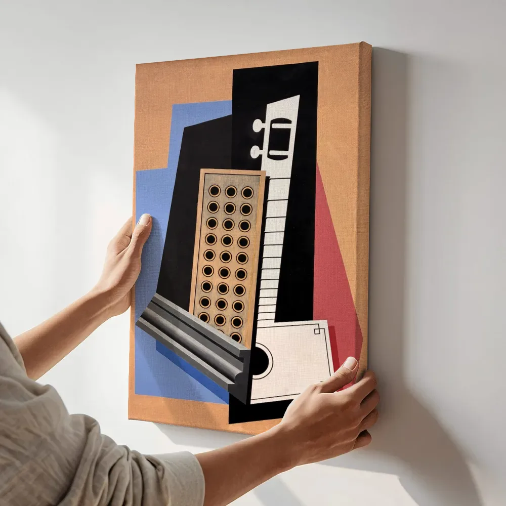 Sfeerimpressie: Gitaar en accordeon van Gotogo terwijl het aan de muur wordt gehangen
