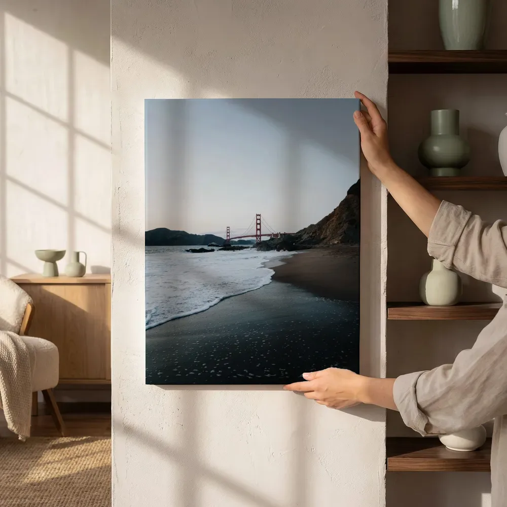 Sfeerimpressie: Golden Gate Bridge vanaf het strand naast de kast