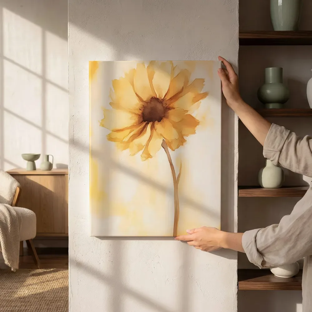 Sfeerimpressie: Gouden bloem in aquarel naast de kast