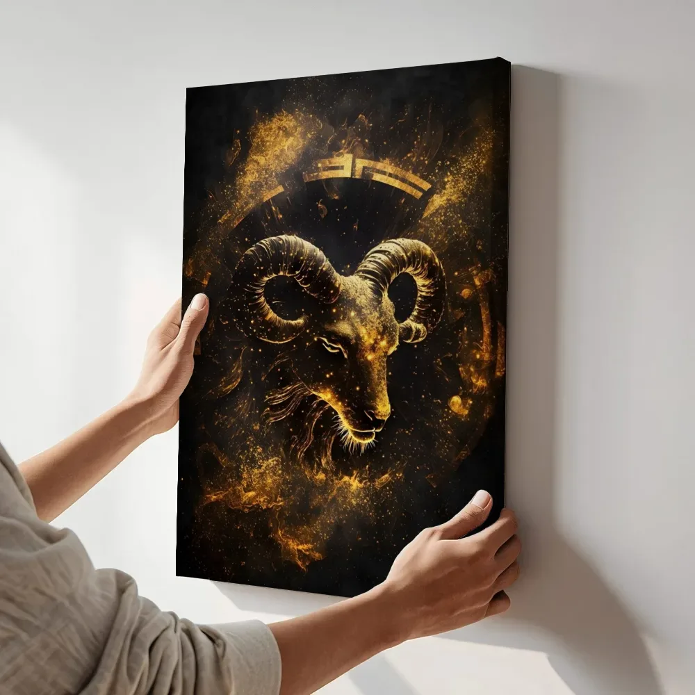 Sfeerimpressie: Gouden ram in vuur terwijl het aan de muur wordt gehangen
