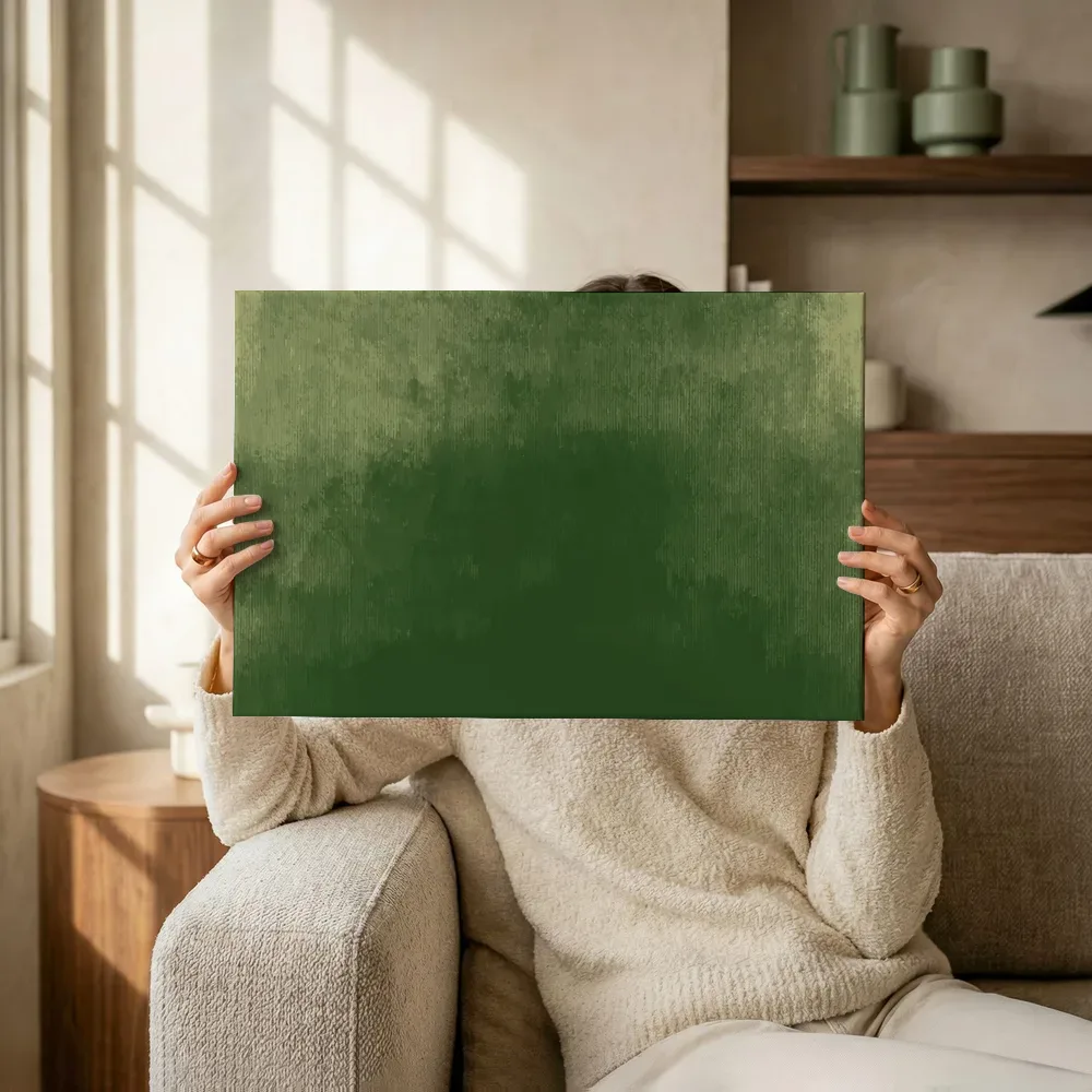 Sfeerimpressie: Groene aquarel textuur terwijl het omhoog wordt gehouden