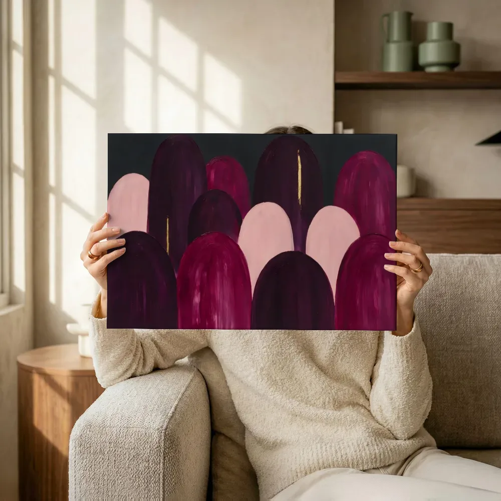 Sfeerimpressie: Heuvelbogen Retro Shapes in magenta terwijl het omhoog wordt gehouden