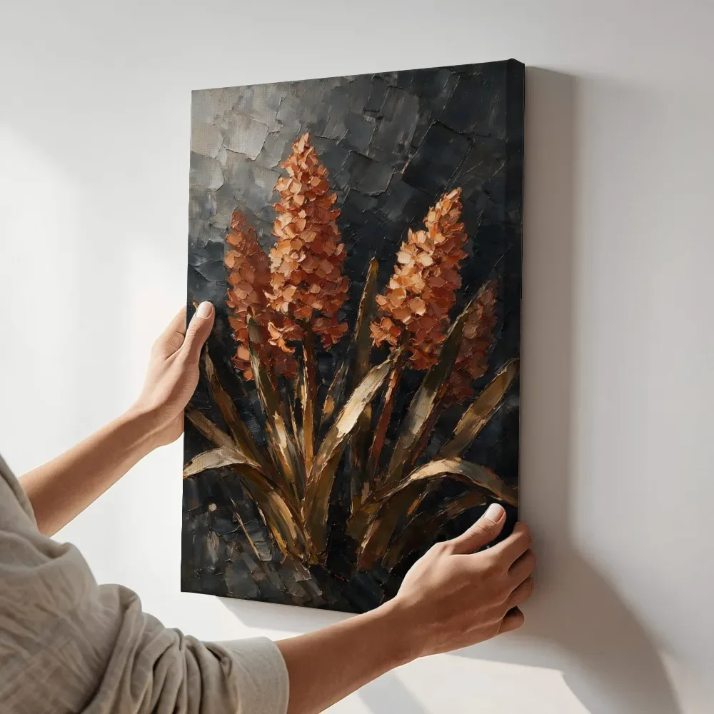 Sfeerimpressie: Hyacint in groepjes in terracotta terwijl het aan de muur wordt gehangen