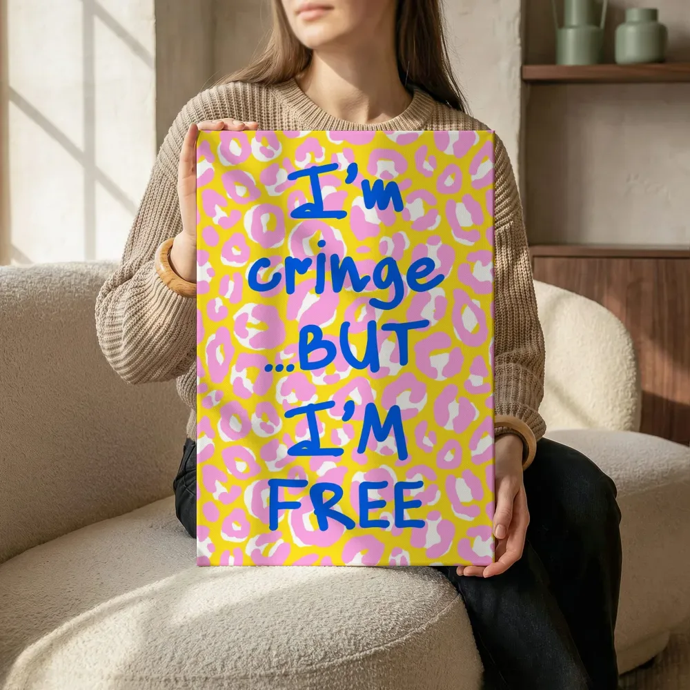 Sfeerimpressie: I'm cringe but i'm free terwijl het zittend wordt getoond